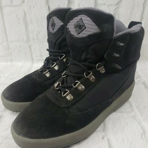 Eddie Bauer Snow Trekker Women's Snow Boots Size 8